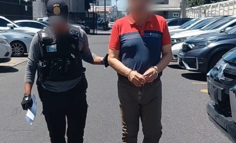 CAPTURAN AL NOTARIO MIGUEL A. POR EL SUPUESTO ROBO DE PROPIEDADES