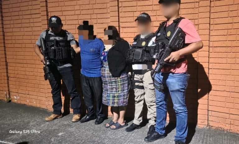 Exigían Q8