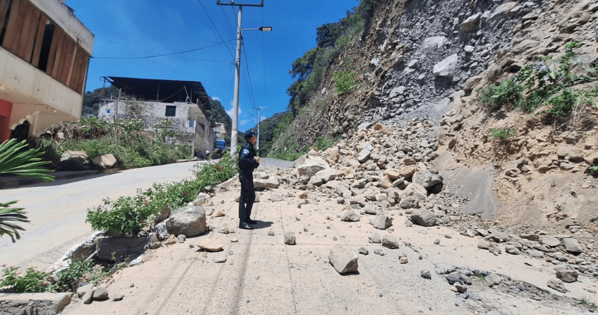 DAÑOS EN SOLOLÁ POR SISMO. 17-7-26