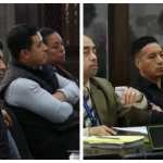 Varios de los exagentes procesados comparecen durante el juicio en el Tribunal de Mayor Riesgo B, entre ellos el exsubinspector Edy Leonel Vásquez Rabanales. (Foto Prensa Libre: Esbin García)
