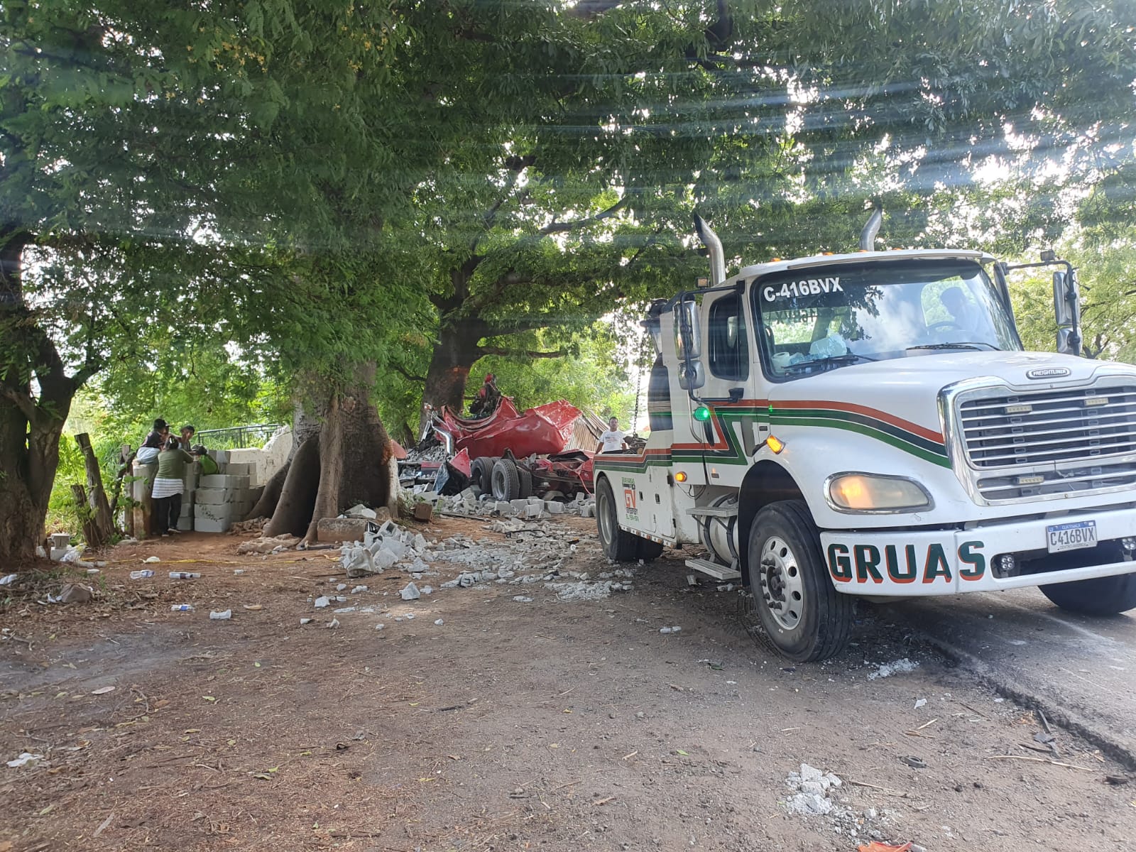 GRÚAS. ACCIDENTE KM 115 AL ATLÁNTICO