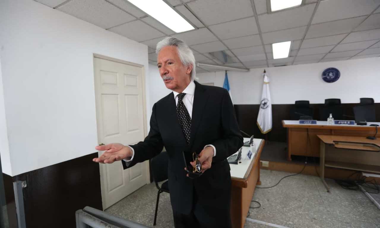 JOSÉ RUBÉN ZAMORA