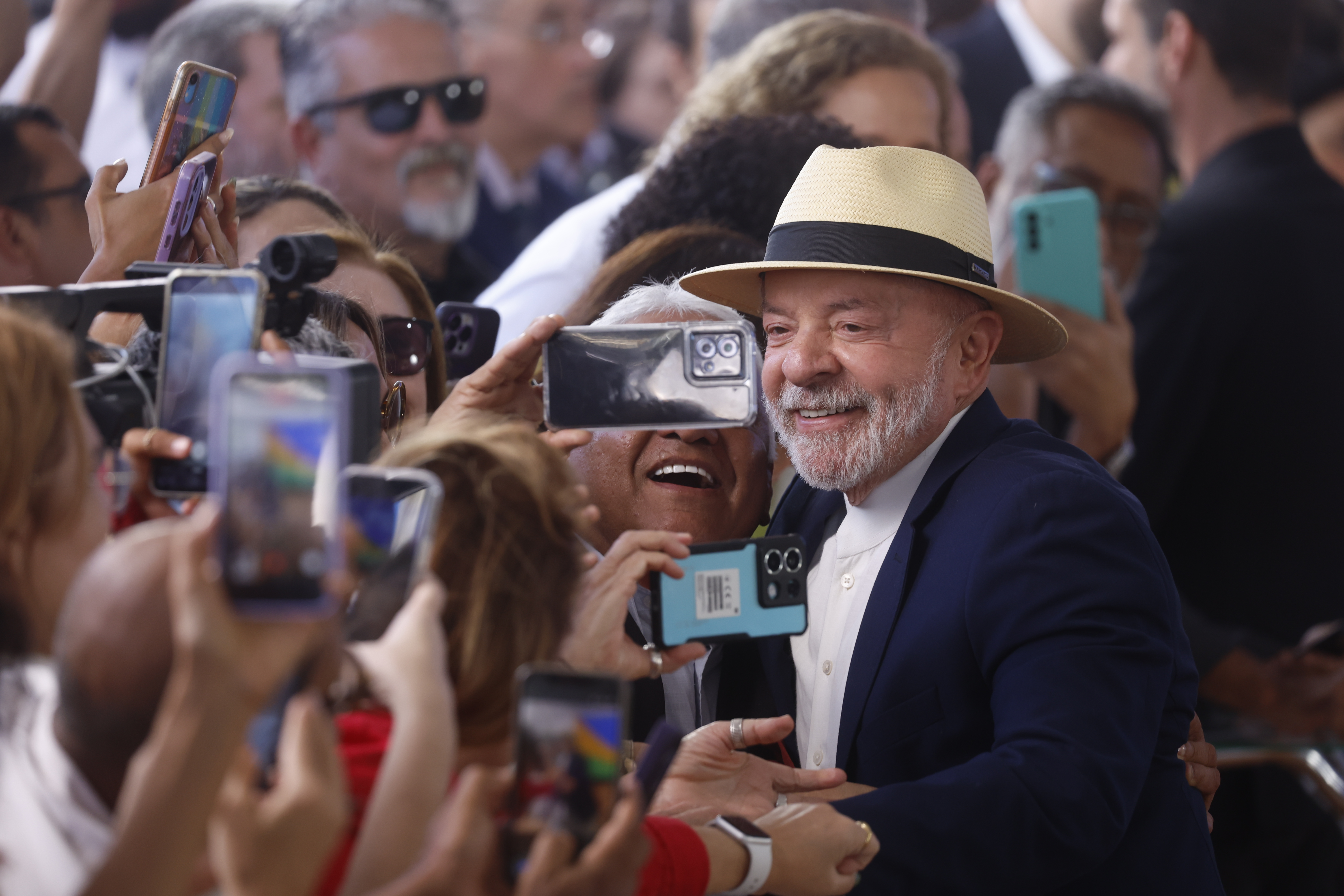 Aranceles pueden incidir en la campaña electoral brasileña.