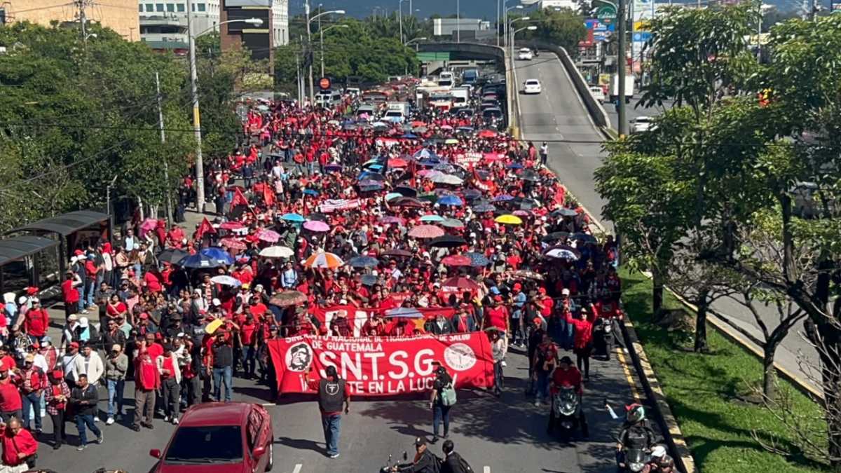 MANIFESTACIÓN DE SALUBRISTAS. 1