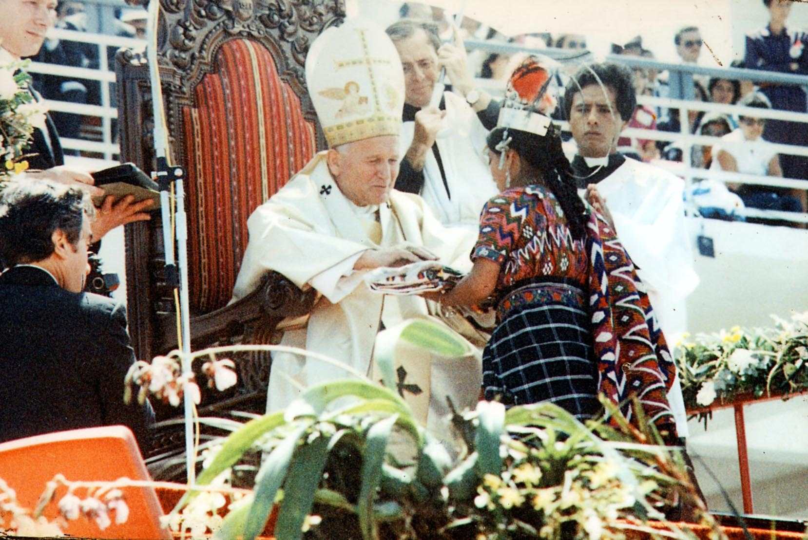 VISITA JUAN PABLO II A GUATEMALA'