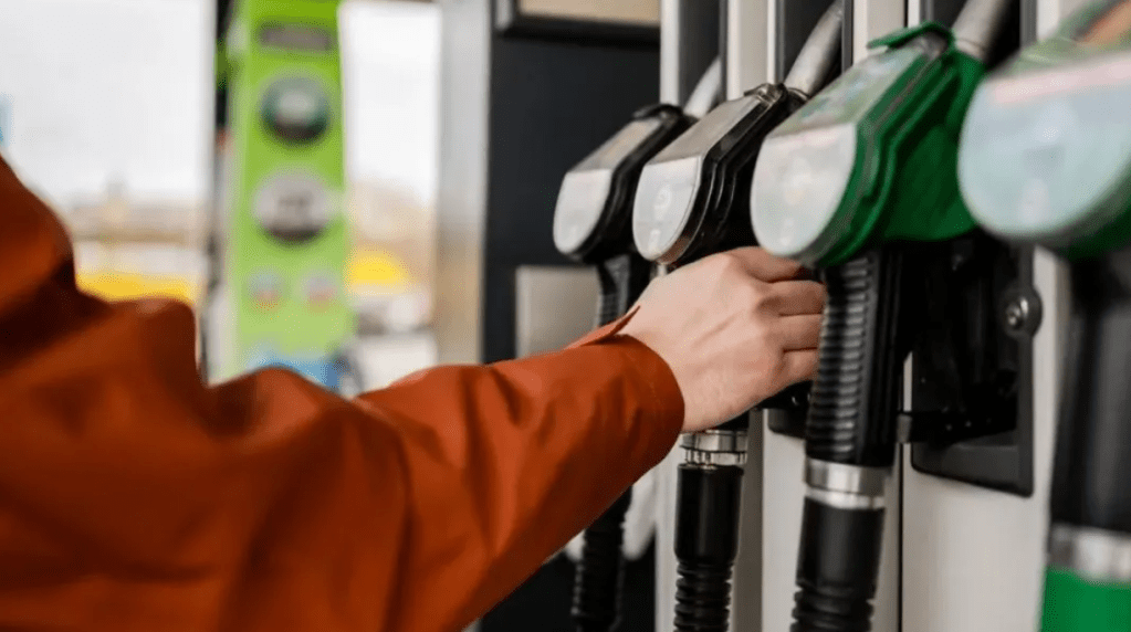 PRECIO DE COMBUSTIBLES