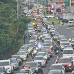 TRÁNSITO EN SMP POR TRÍILER EN LA 52 CALLE DE LA PETAPA