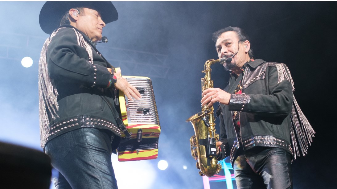 Los Tigres del Norte es uno de los grupos más populares y prolíficos del continente. (Foto Prensa Libre: Shutterstock)
