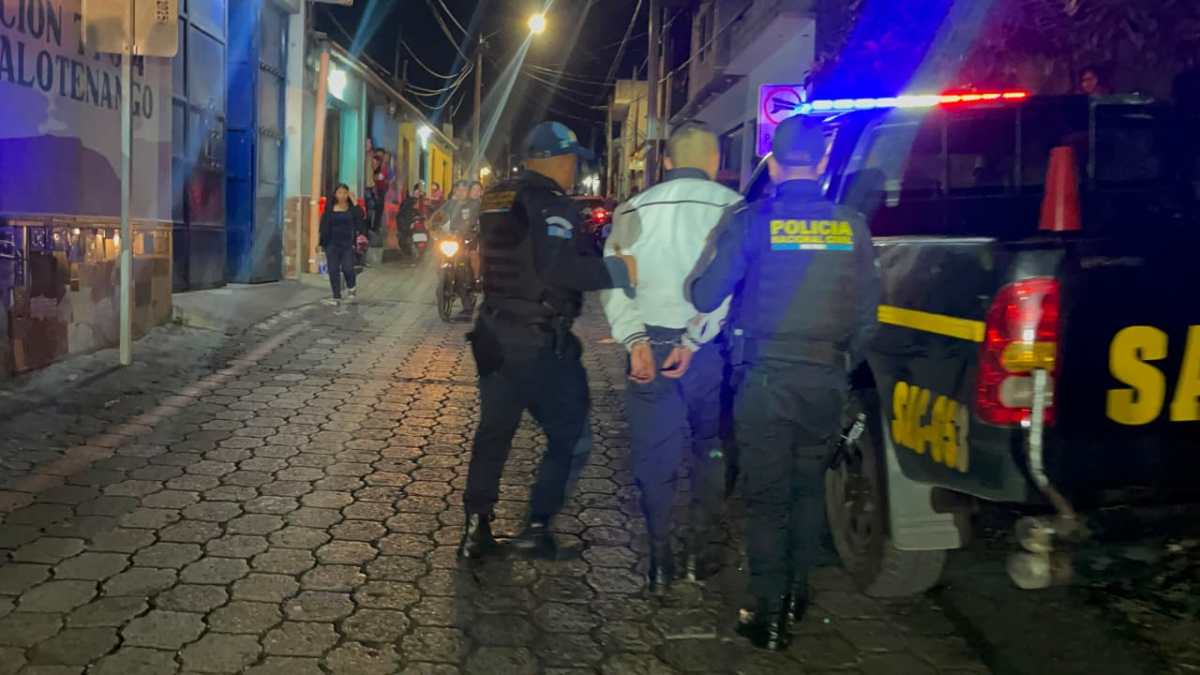 Video: Guardia de seguridad privado presuntamente dispara contra su vecino en San Juan Alotenango Sacatepéquez