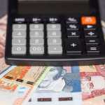 La reforma a la Ley del IUSI aprobada por el Congreso deja exentas del impuesto a las viviendas y concentra el cobro en los inmuebles comerciales. (Foto, Prensa Libre: ShutterStock)