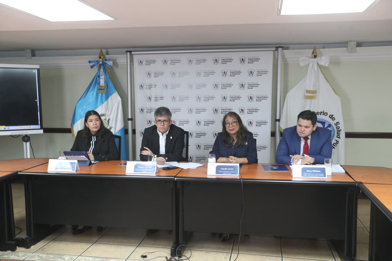 conferencia Ministerio de Salud inundaciones Fray Bartolomé de las Casas Alta Verapaz