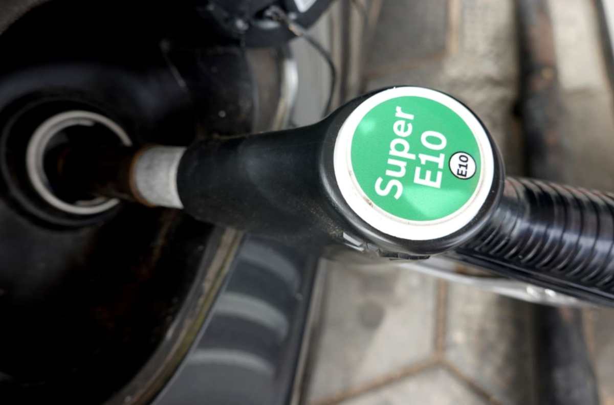 Mezcla con etanol en gasolina: autoridades de la Diaco y MEM aún no definen cómo atender reclamos