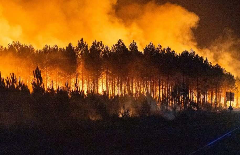 España y Francia afrontan incendios récord con miles de afectados