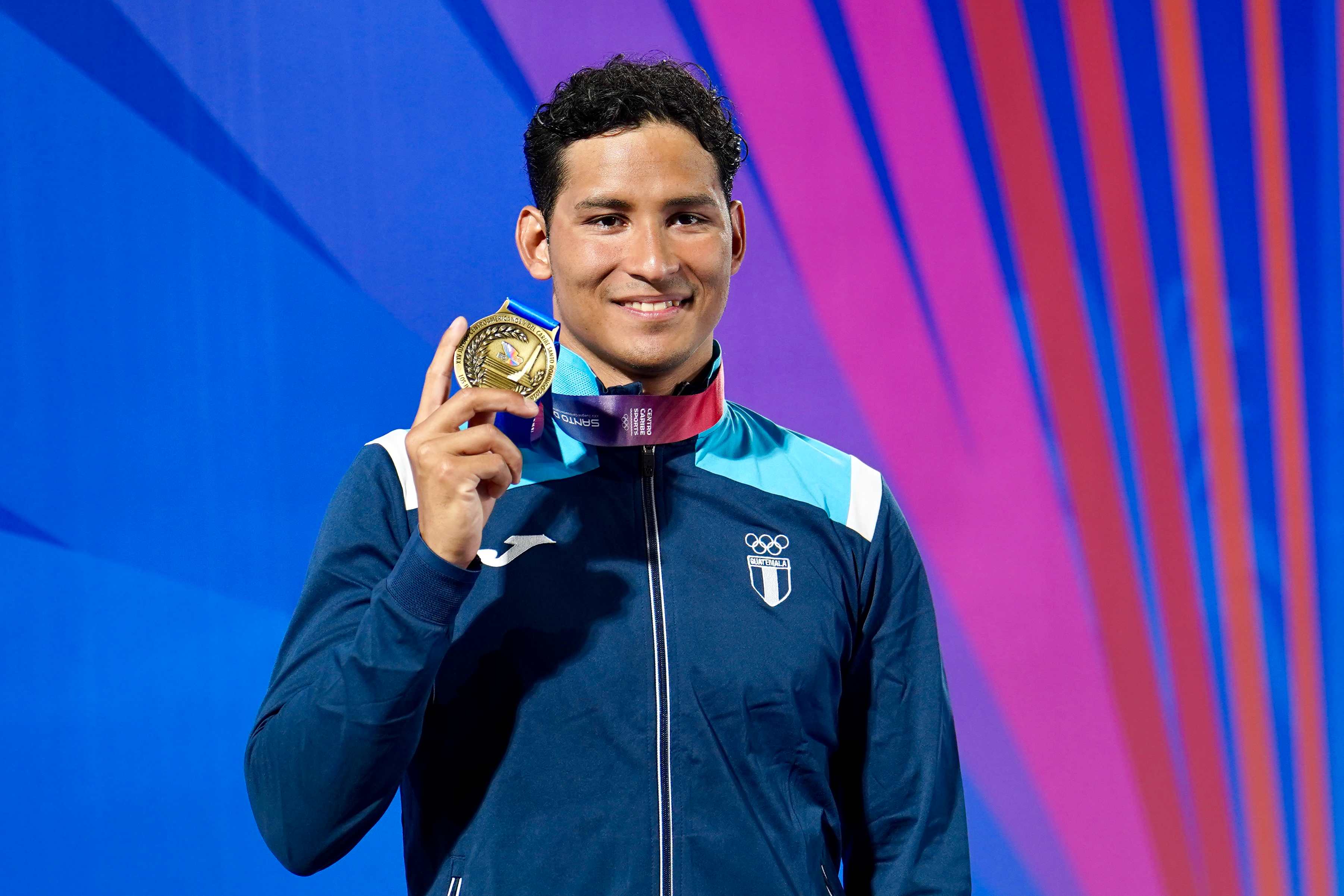 Erick Gordillo, gana la medalla de oro en los 400 metros combinados en los Juegos Centroamericanos y del Caribe, Santo Domingo 2026 y establece un nuevo récord. (Foto Prensa Libre: COG).'