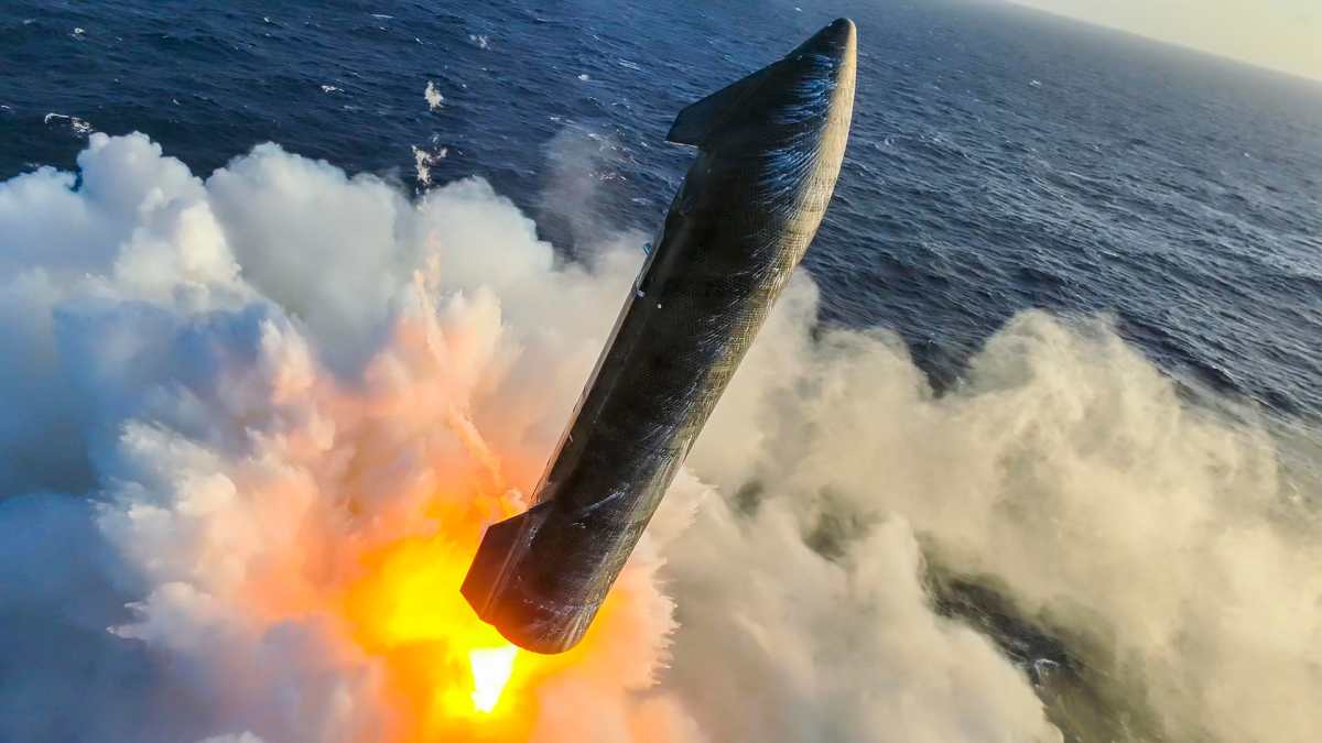 SpaceX avanza en desarrollo de starship con amerizaje exitoso en el océano Índico