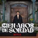 AME6098. BOGOTÁ (COLOMBIA), 04/08/2026.- El actor Emmanuel Restrepo posa durante la alfombra roja de la serie de Netflix 'Cien Años de Soledad' este martes, en Bogotá (Colombia). La segunda parte de 'Cien años de soledad', basada en la obra maestra de Gabriel García Márquez, será estrenada este miércoles como un retrato de la caída de Macondo y el fin de la estirpe de los Buendía, una producción cuyos protagonistas aún no creen haberla sacado adelante por lo difícil que parecía. EFE/ Pablo R.seco