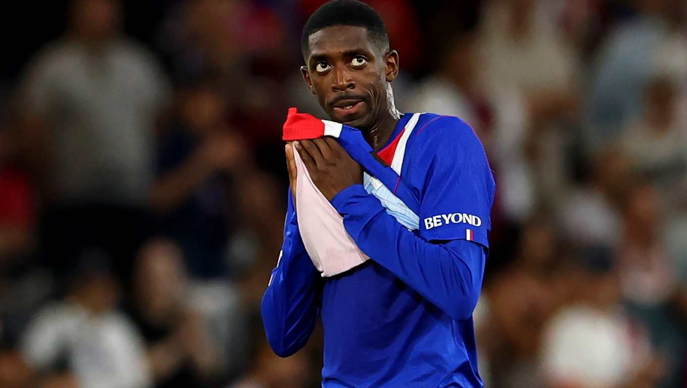 SALZBURG (Austria), 12/08/2026.- Ousmane Dembele of Paris Saint Germain reacts during the UEFA Super Cup match Paris Saint-Germain against Aston Villa, in Salzburg, Austria, 12 August 2026. (Salzburgo) EFE/EPA/ANNA SZILAGYI