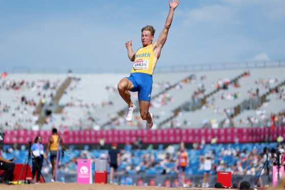 Birmingham (United Kingdom), 12/08/2026.- Emil Uhlin of Sweden competes in the Men's Decathlon long jump event at the European Athletics Championships Birmingham 2026, Birmingham, Britain, 12 August 2026. (Salto de longitud, Decatlón, Suecia, Reino Unido) EFE/EPA/ADAM VAUGHAN