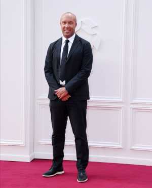 MANCHESTER (United Kingdom), 25/08/2026.- Former Manchester United payer Mikaël Silvestre arrives for the Professional Footballers' Association (PFA) Awards 2026 at the Opera House in Manchester, Britain, 25 August 2026. (Reino Unido) EFE/EPA/ADAM VAUGHAN