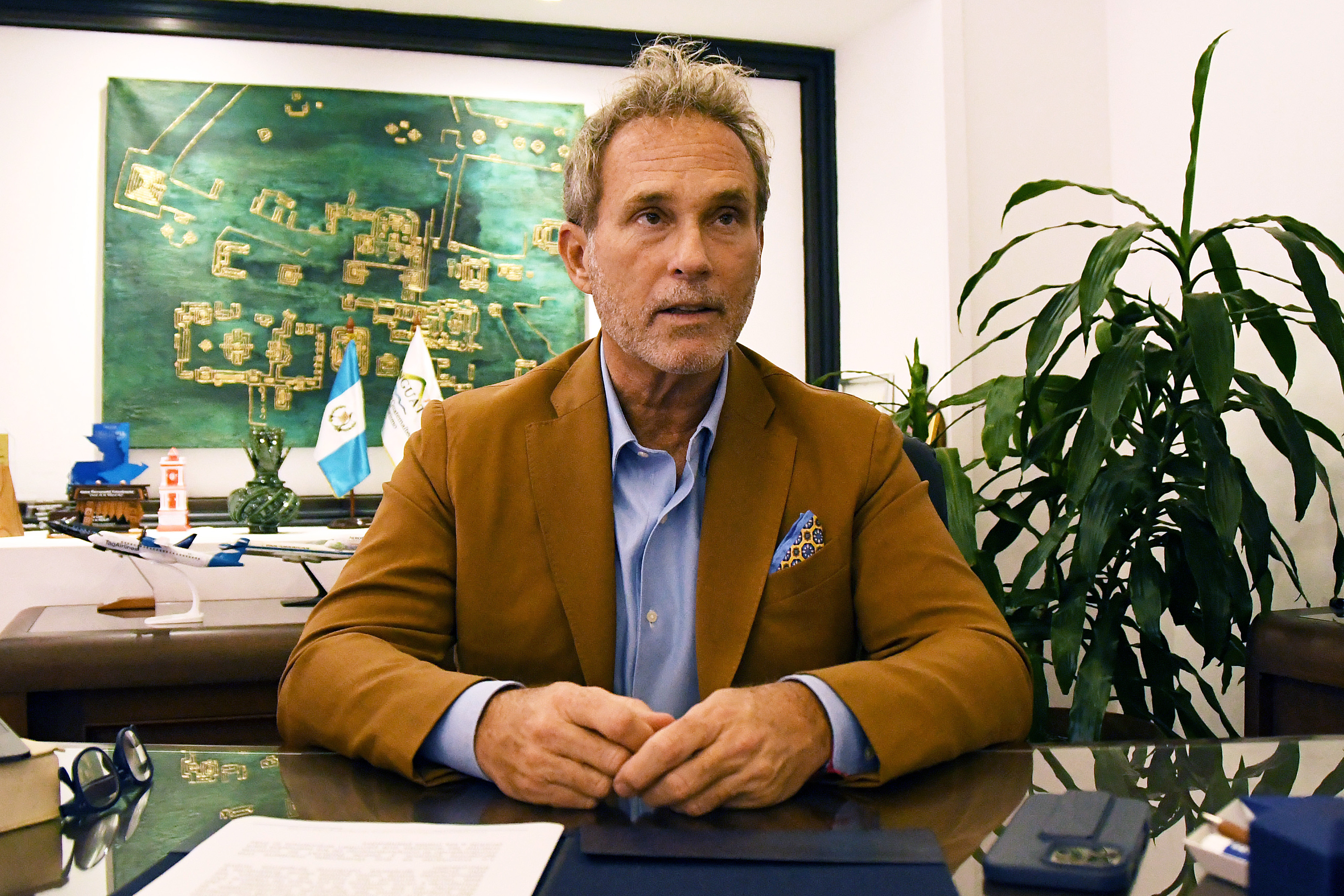 Director del Instituto Guatemalteco de Turismo (Inguat), Harris Whitbeck resalta que los turistas extranjeros que llegan al país centroamericano están incrementando su gasto diario en los distintos destinos que visitan. (Foto Prensa Libre: EFE/ Alex Cruz).