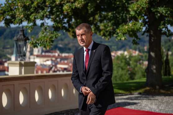 Prague (Czech Republic), 27/08/2026.- Czech Prime Minister Andrej Babis waits for the arrival of European Council President Antonio Costa (not pictured) ahead of their meeting in Prague, Czech Republic, 27 August 2026. Costa is in Prague as part of his an annual round of visits to European Union capitals between 25 August and 17 September. (República Checa, Praga) EFE/EPA/MARTIN DIVISEK