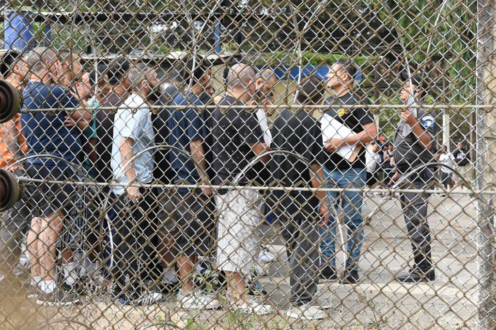 Fundesa considera que, de aquí al final del mandato de gobierno, una de las acciones más importantes es lograr el control de las cárceles, ya que, de lo contrario, las extorsiones continuarán. (Foto Prensa Libre: Hemeroteca PL)