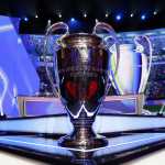 Monaco (Monaco), 27/08/2026.- The Champions League trophy sits on the stage prior the 2026/27 UEFA Champions League league phase draw at the Grimaldi Forum in Monaco, 27 August 2026. (Liga de Campeones) EFE/EPA/SEBASTIEN NOGIER