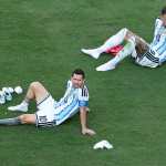 EAST RUTHERFORD (United States), 31/08/2026.- (FILE) - Lionel Messi (L) and Nicolas Otamendi of Argentina sit on the pitch after losing the FIFA World Cup 2026 final match Spain against Argentina, in New Jersey, USA, 19 July 2026 (Reissued 31 August 2026). Lionel Messi announed his retirement from international soccer on 31 August 2026. (Mundial de Fútbol, España) EFE/EPA/SARAH YENESEL