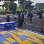 Agentes de la Policía Nacional Civil refuerzan la seguridad en Escuintla tras atentados e intimidaciones contra establecimientos comerciales. Imagen de referencia. (Foto Prensa Libre: PNC)