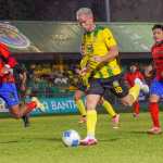 El Torneo Apertura 2026 completó su jornada 4 con 18 goles, la derrota de Municipal y triunfos de Comunicaciones, Cobán y San Pedro.(Foto Prensa Libre: Guastatoya).