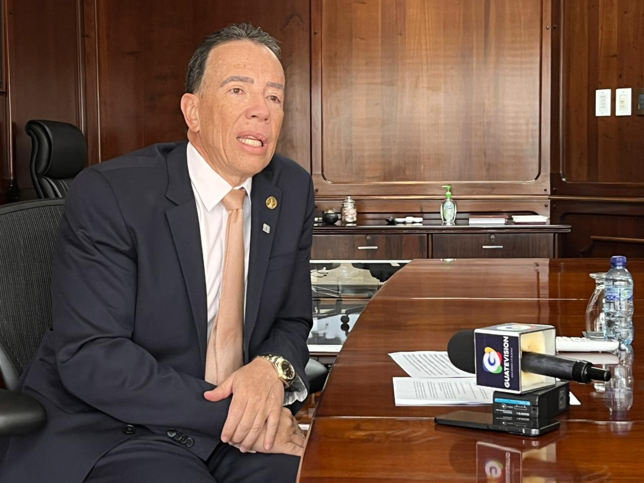 Alvaro González Ricci presidente Banguat elección SIB