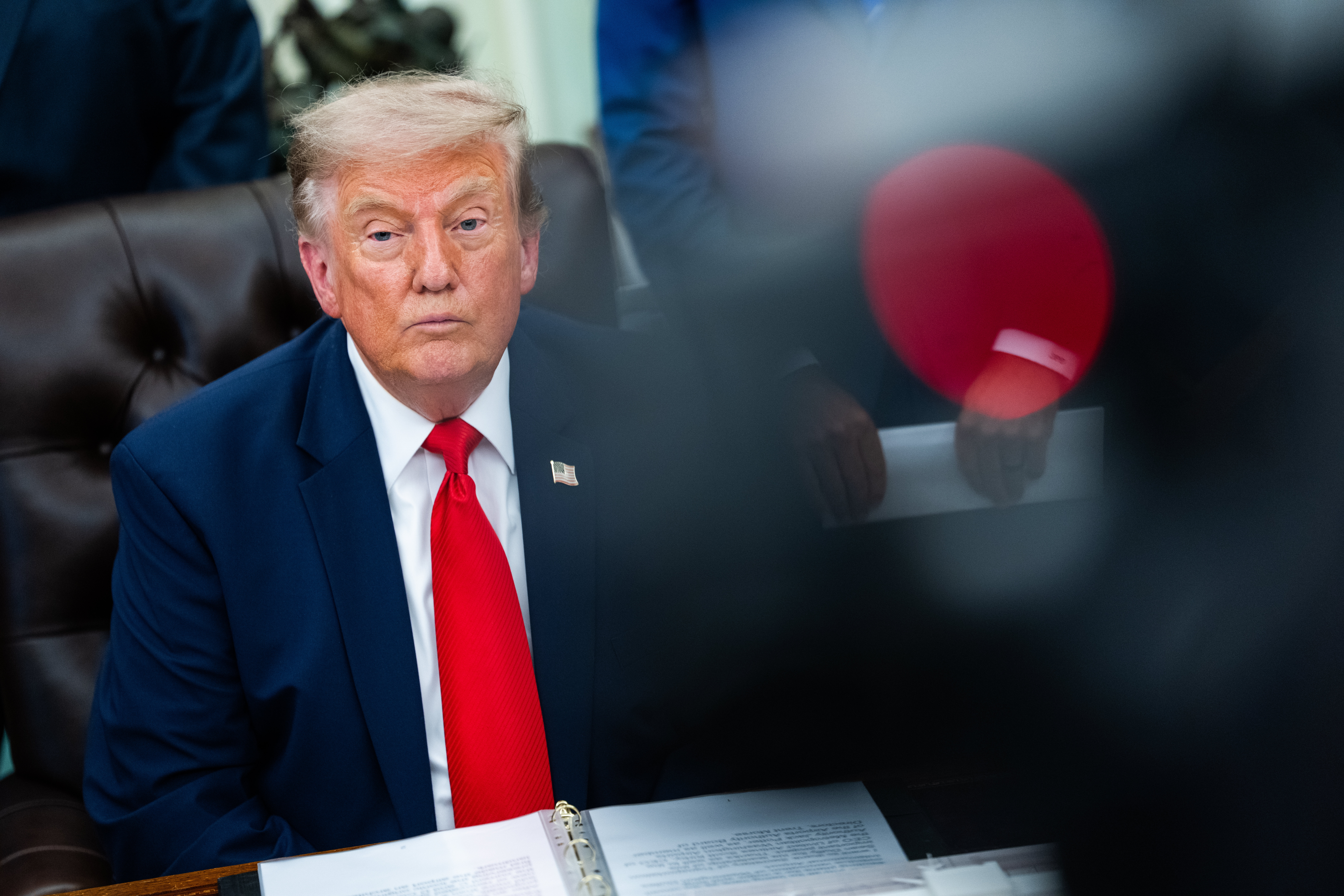El presidente estadounidense Trump anuncia el rediseño y la renovación del Aeropuerto Internacional Washington Dulles.