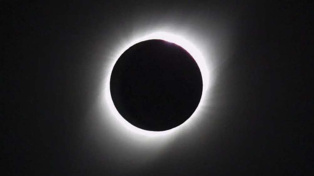 Eclipse solar total: datos, curiosidades y por qué desaparecerán algún día