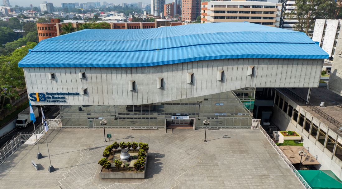 Fachada Superintendencia de Bancos 2026 SIB