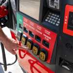 La gasolina con 10% de etanol (E10) comenzará a venderse en Guatemala el 22 de agosto, inicialmente en la regular. En Estados Unidos se utilizan mezclas como E10, E15 y E85. (Foto, Prensa LIbre: ShutterStock).