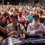 Votantes republicanos piensan votar por demócratas
