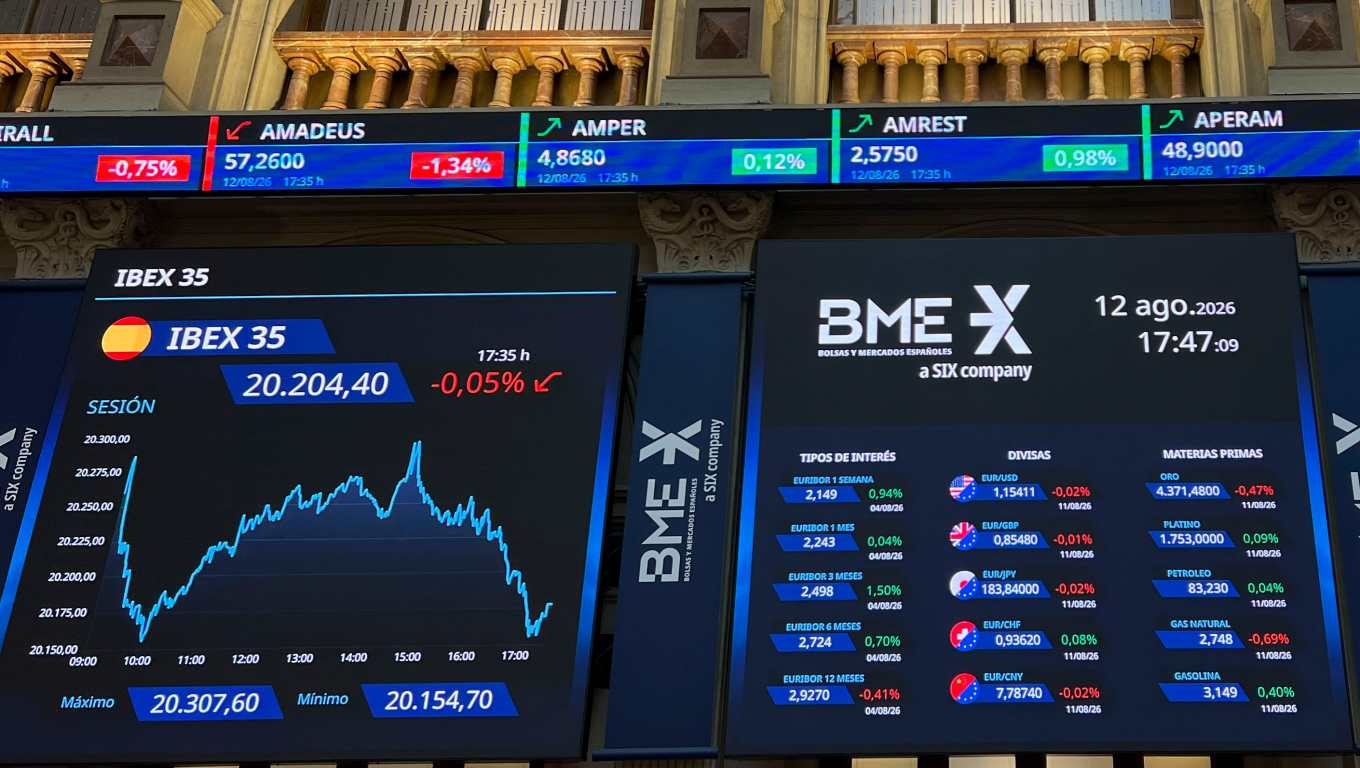 Los estadounidenses empiezan a reducir sus gastos.