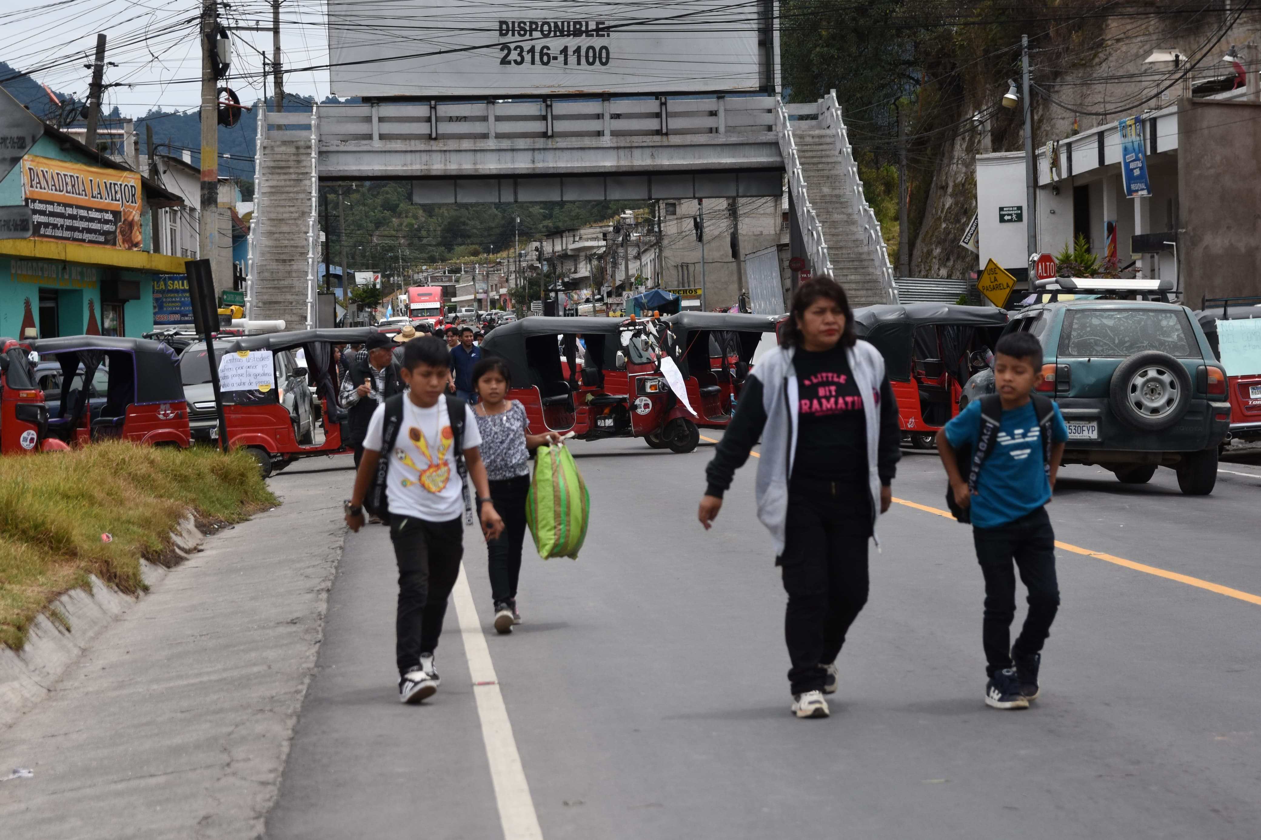 MANIFESTACIONES POR AUMENTO A COMBUSTIBLES'