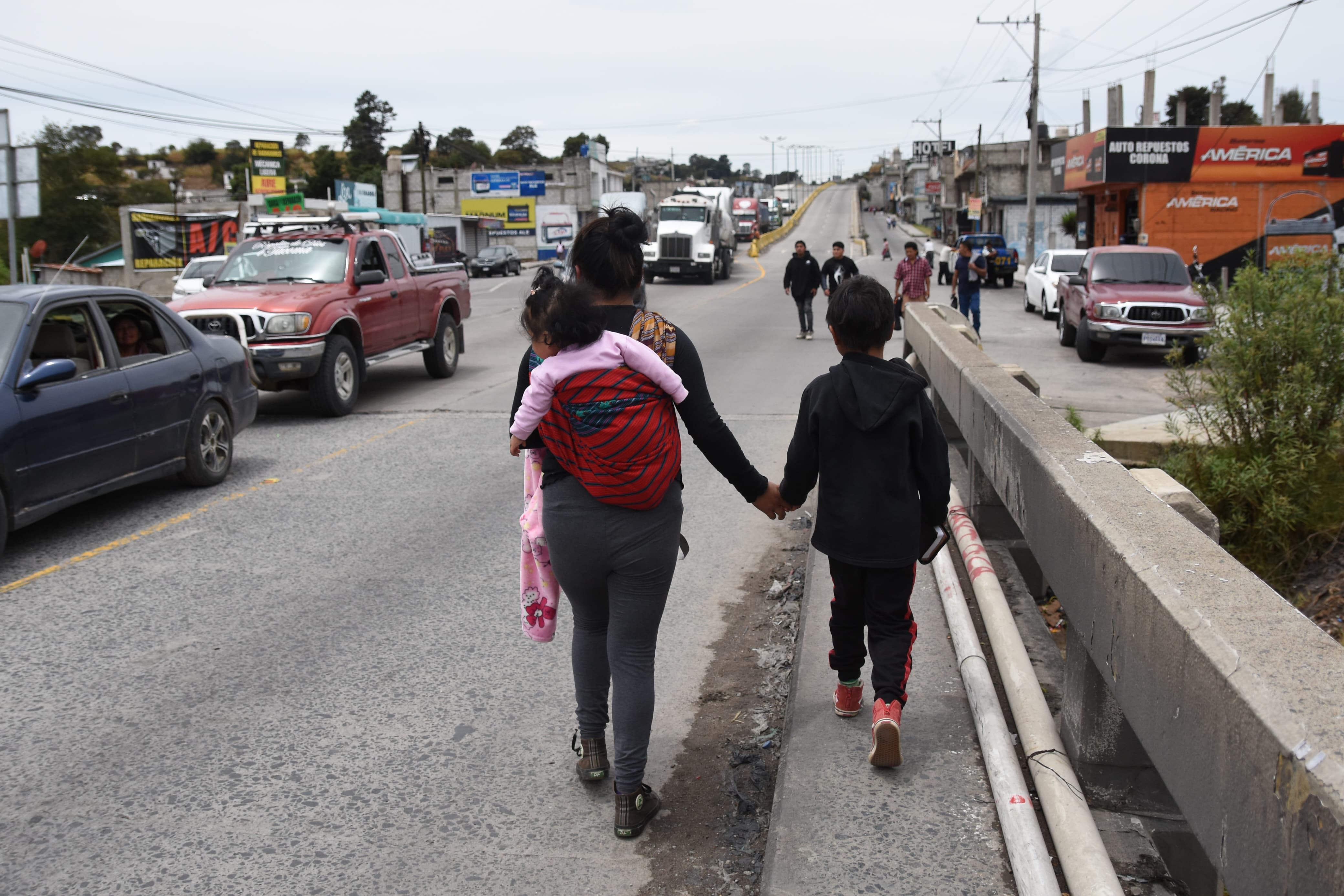 MANIFESTACIONES POR AUMENTO A COMBUSTIBLES