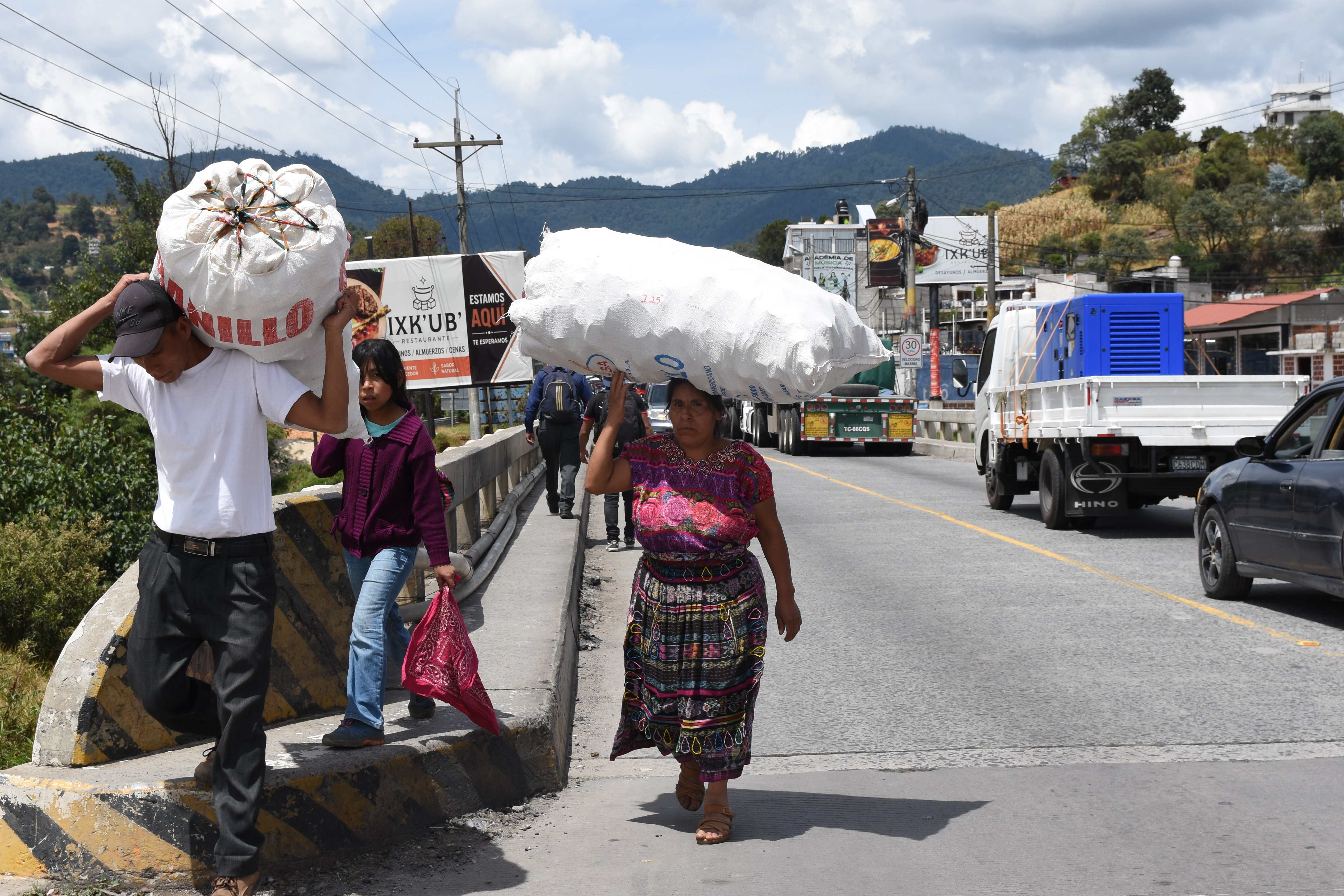 MANIFESTACIONES POR AUMENTO A COMBUSTIBLES'