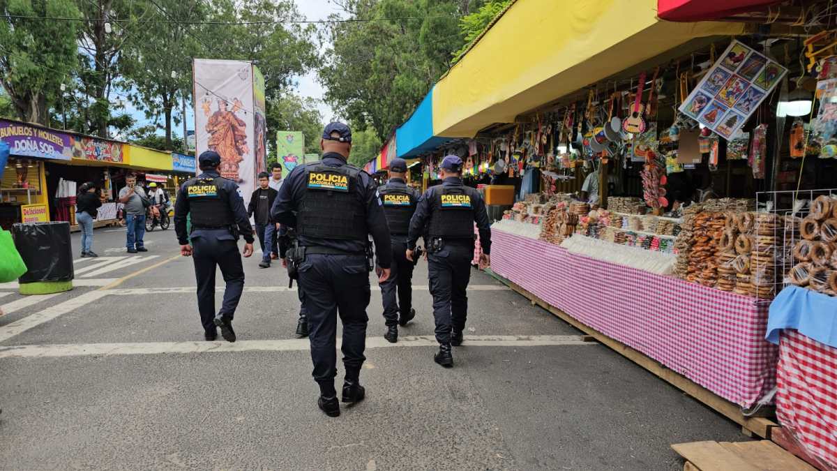 PNC-Feria-de-Jocotenango-02.jpg