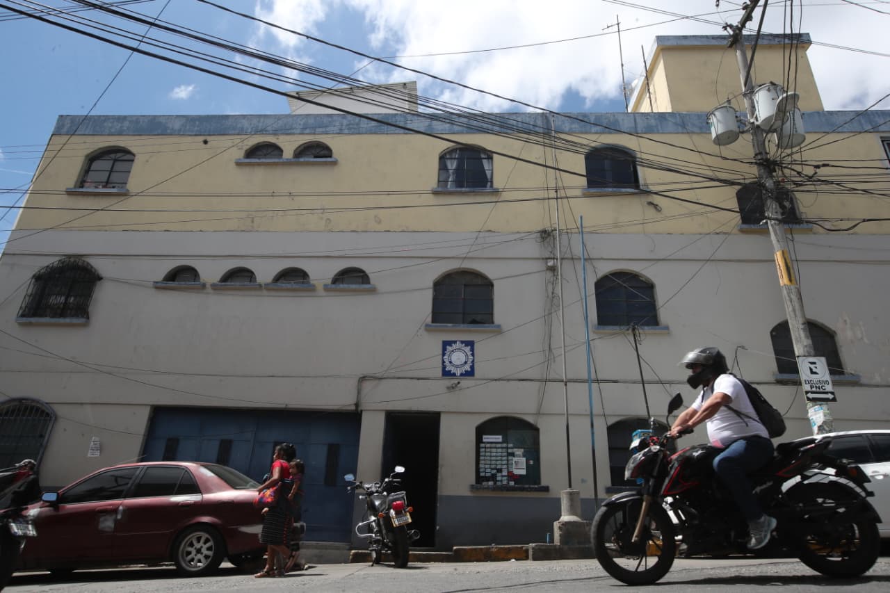 Subestación de la PNC en San Juan Sacatepéquez