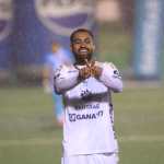Dewinder Bradley suma tres goles en el Torneo Apertura 2026.(Foto Prensa Libre: Byron Rivera).
