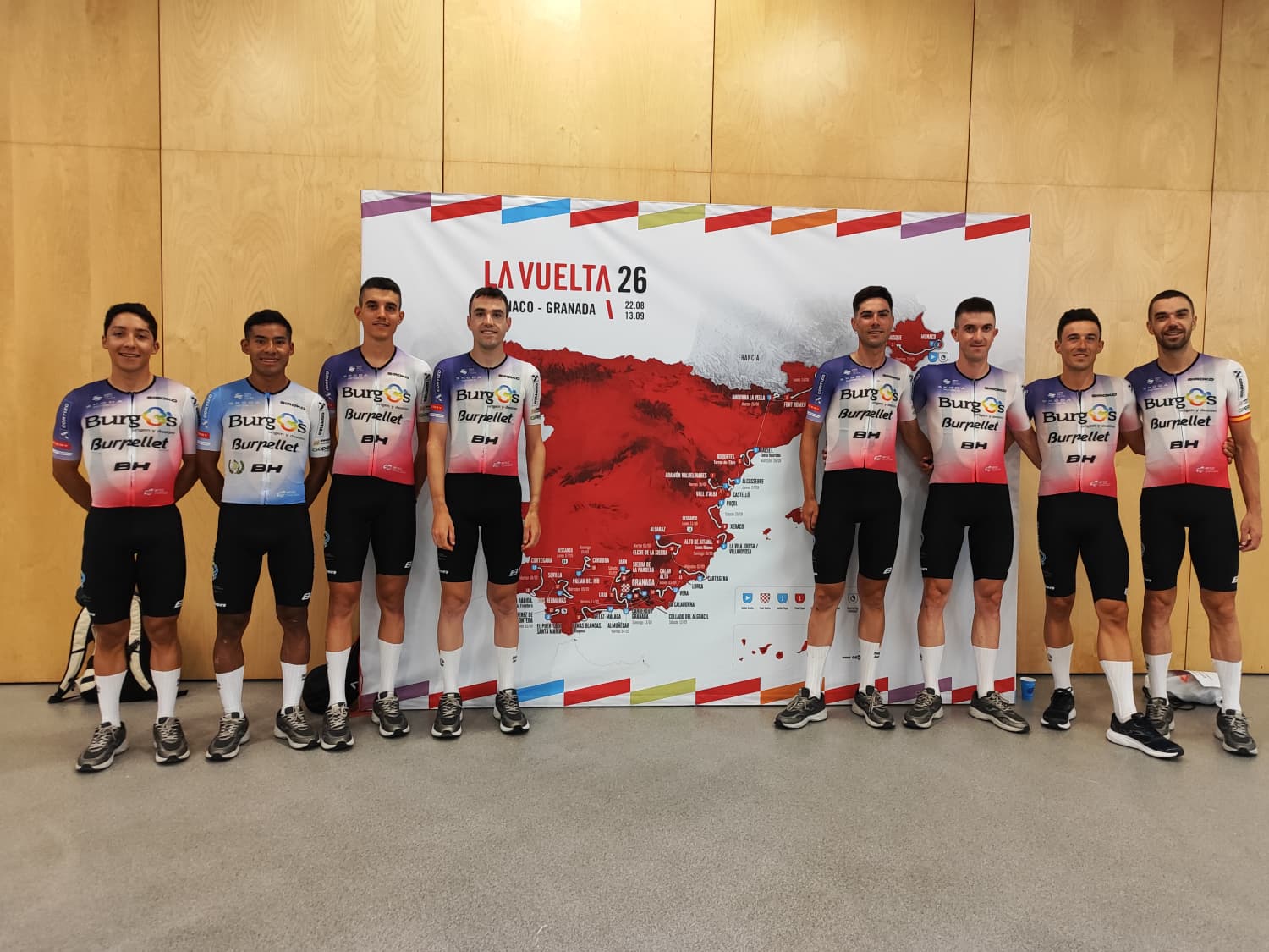Sergio Chumil vuelve a La Vuelta a España: así fue presentado el ciclista guatemalteco.(Burgos BH).