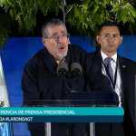 El presidente Bernardo Arévalo confirmó que ciudadanos mexicanos deportados desde Estados Unidos llegan a Guatemala junto con retornados guatemaltecos y permanecen en el país únicamente en tránsito antes de ser trasladados a México.