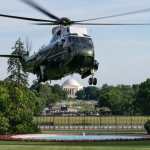Foto de referencia. El helicóptero presidencial Marine One, con Donald Trump a bordo, tuvo un acercamiento con un avión comercial cerca del aeropuerto Ronald Reagan, en Washington. (Foto Prensa Libre: Shutterstock)