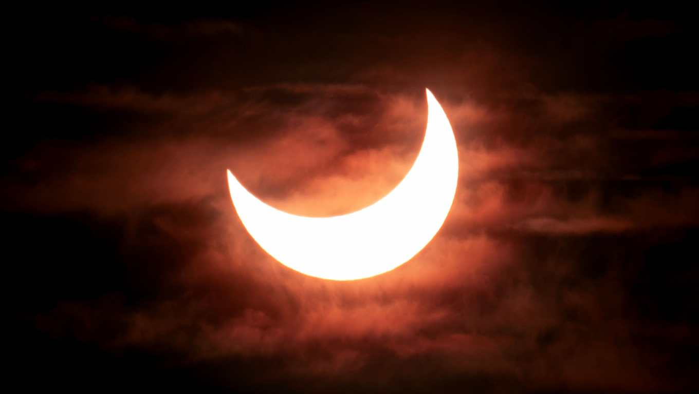 Solar eclipse Luna Tierra