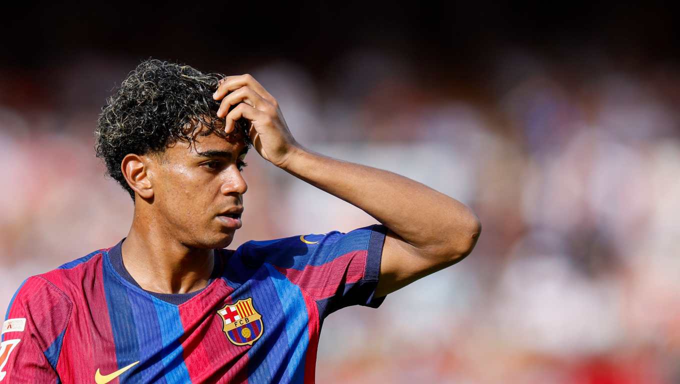 VALENCIA, 06/09/2026.-El jugador del Barcelona Lamine Yamal, durante el partido de la jornada 4 de LaLiga entre Valencia y Barcelona, este domingo en el estadio de Mestalla.EFE/ Kai Forsterling