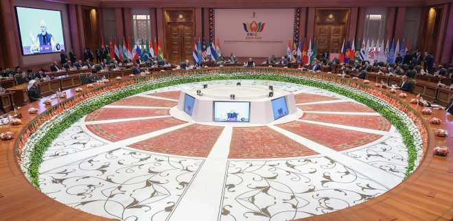 New Dehli (India), 12/09/2026.- A handout photo made available by India's Ministry of External Foreign Affairs shows a general view of the 18th BRICS Leaders' Summit in New Delhi, India, 12 September 2026. India hosts the 18th BRICS Leaders' Summit from 12 to 13 September 2026 under the theme 'Building for Resilience, Innovation, Cooperation and Sustainability.' (Nueva Delhi) EFE/EPA/INDIAN MINISTRY OF EXTERNAL FOREIGN AFFAIRS / HANDOUT HANDOUT EDITORIAL USE ONLY/NO SALES