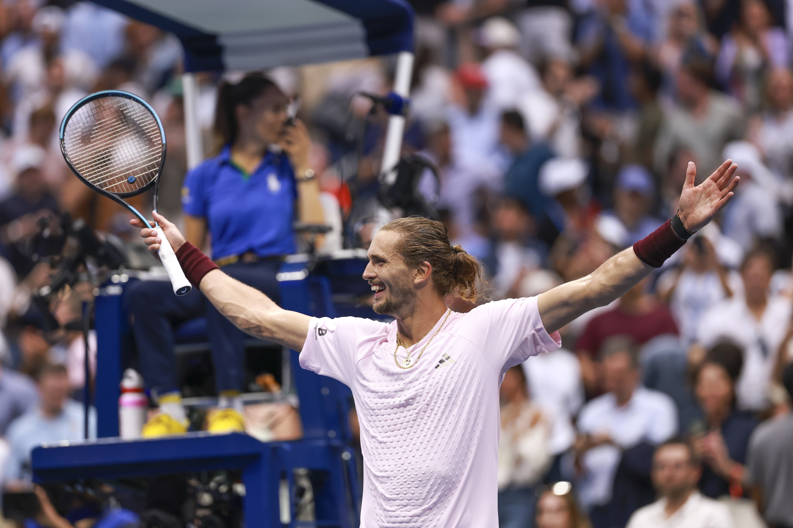 FLUSHING MEADOWS (United States), 14/09/2026.- Alexander Zverev of Germany reacts to winning against Ben Shelton of the US during the Men's Singles Finals of the US Open Tennis Championships at the USTA Billie Jean King National Tennis Center in Flushing Meadows, New York, USA, 13 September 2026. (Tenis, Alemania, Nueva York) EFE/EPA/CRISTOBAL HERRERA-ULASHKEVICH